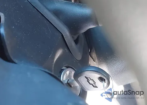 2019 Chevrolet Silverado 1500 Custom z USA, uszkodzony, nr VIN 1GCRWBEH0KZ206787